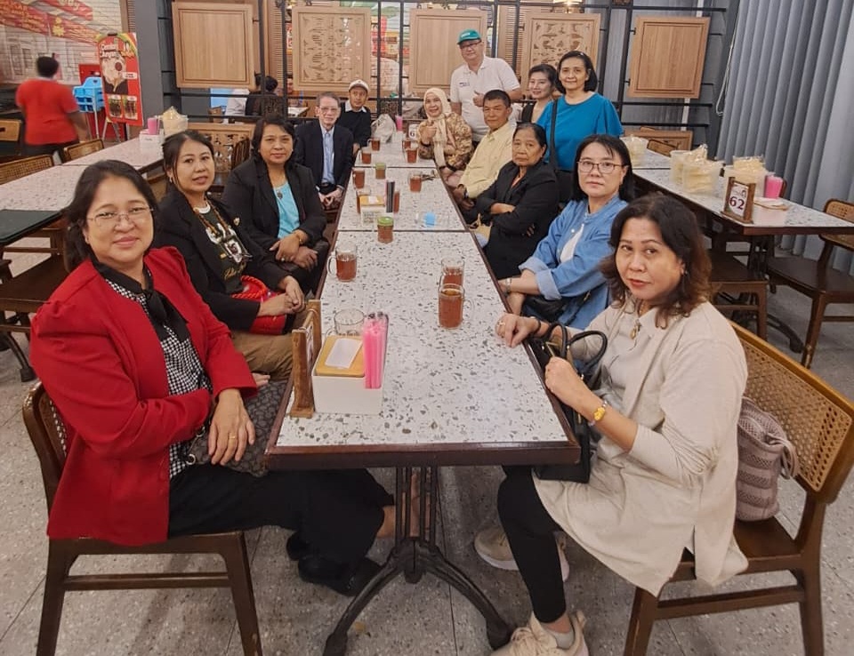 Delegasi Myanmar tiba di Surabaya dan menikmati dinner bersama KAPPIJA21.