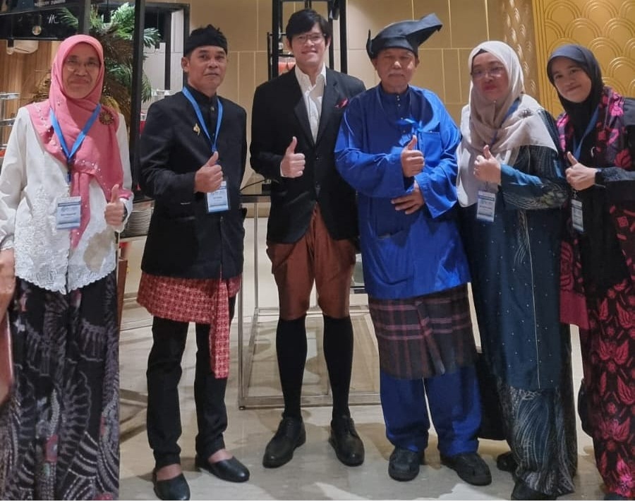 bersama delegasi dari negara2 ASEAN