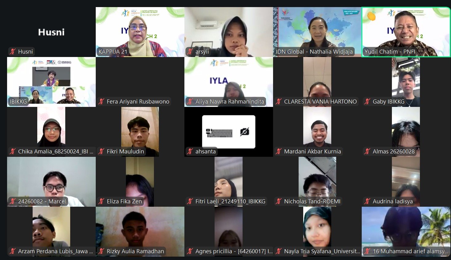 Foto Bersama Peserta Webinar